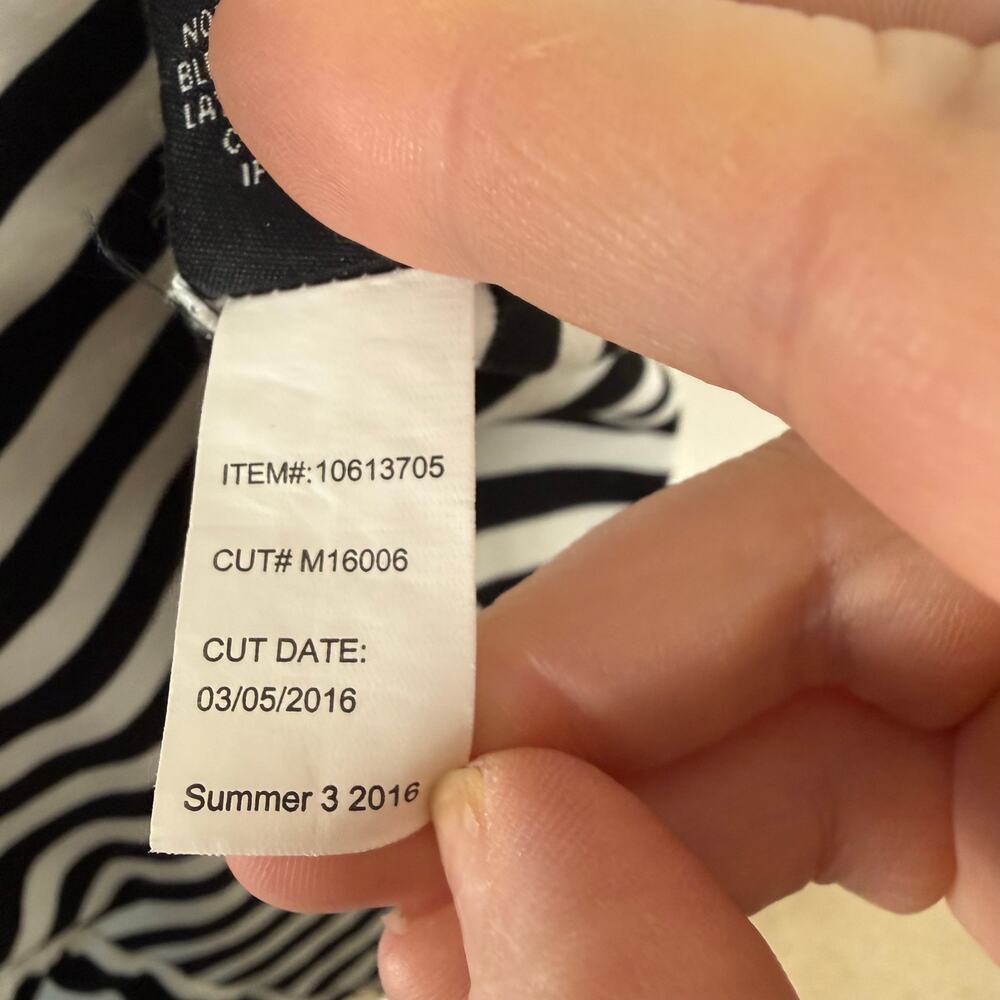 Torrid Mini Skater Dress Size 0 (US Large/12) Black White Striped Retro Summer - Picture 9 of 9